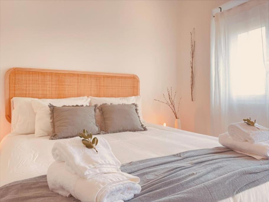 Cozy Apartment With Private Courtyard Barcarena Екстер'єр фото